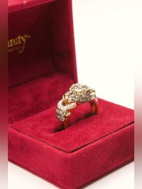 Affinity Champagne Diamond Panther Ring